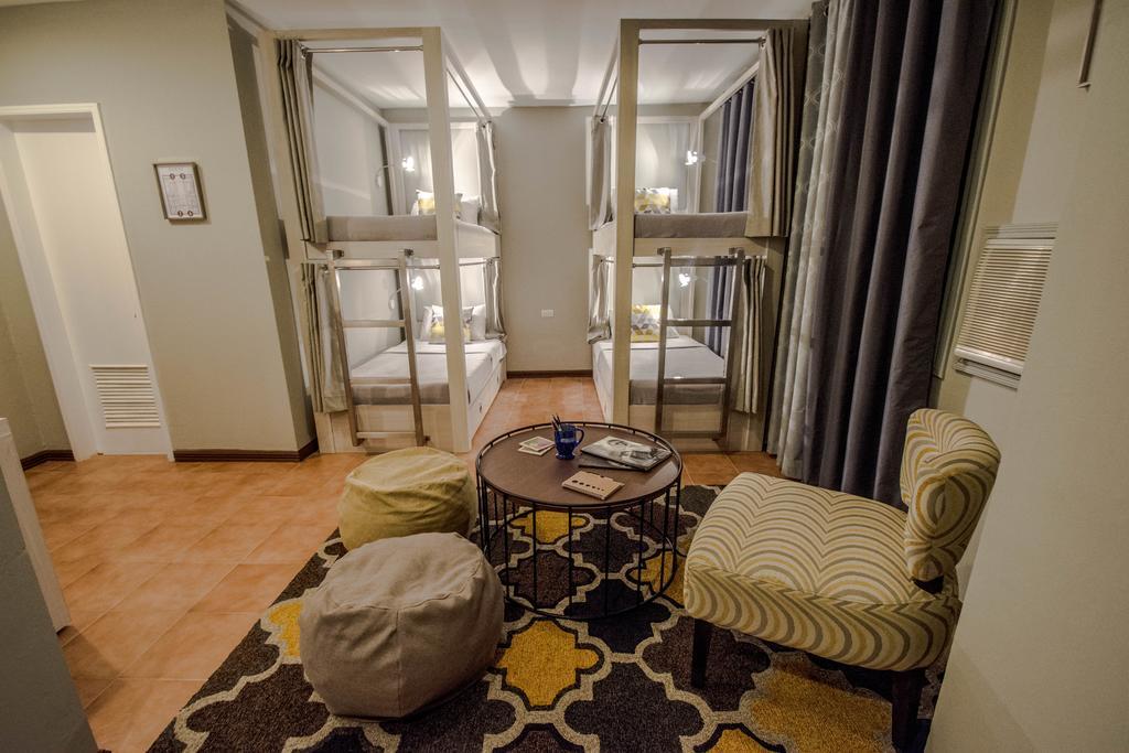 Almont City Hotel Butuan City Buitenkant foto