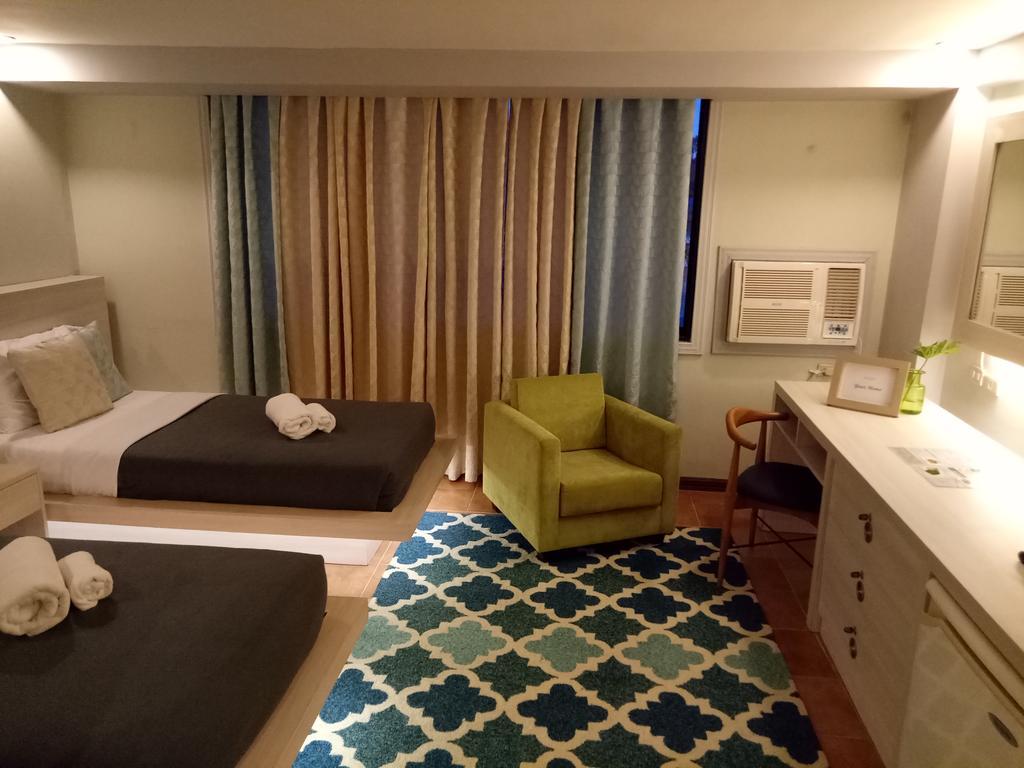 Almont City Hotel Butuan City Buitenkant foto
