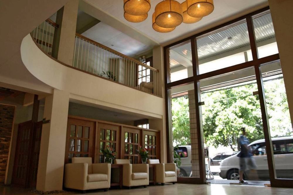 Almont City Hotel Butuan City Buitenkant foto
