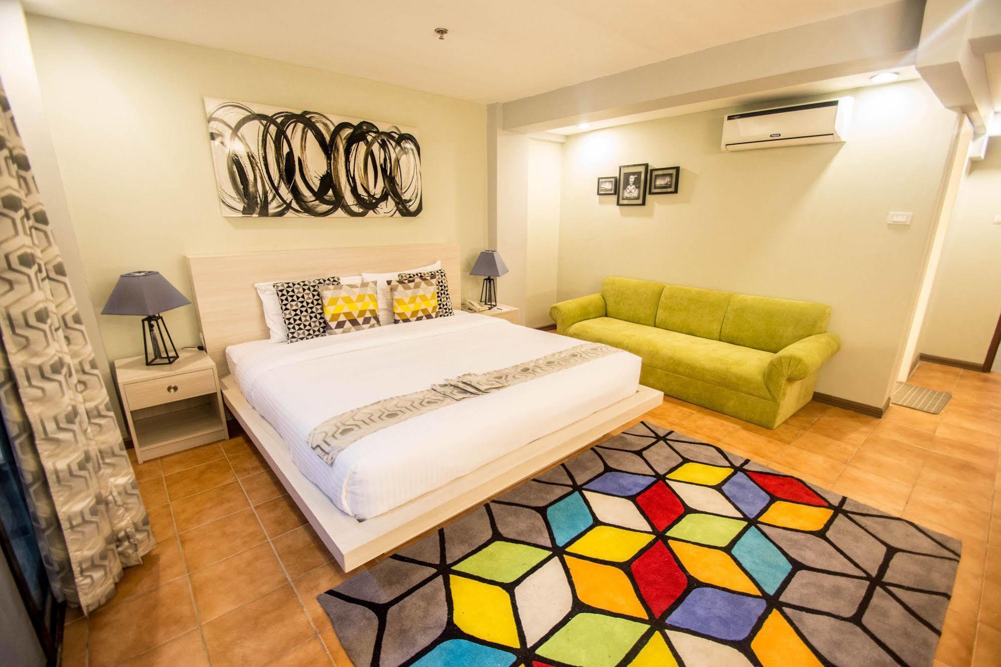 Almont City Hotel Butuan City Buitenkant foto