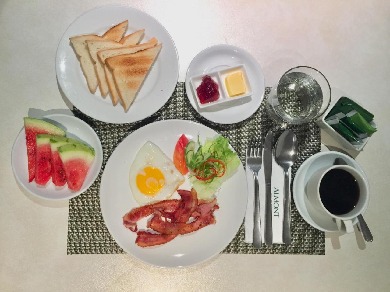 Almont City Hotel Butuan City Buitenkant foto